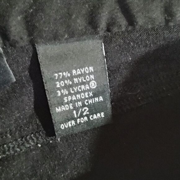 Black Pants by Express Stretch - Size: 1/2 (1134) - Picture 3 of 4